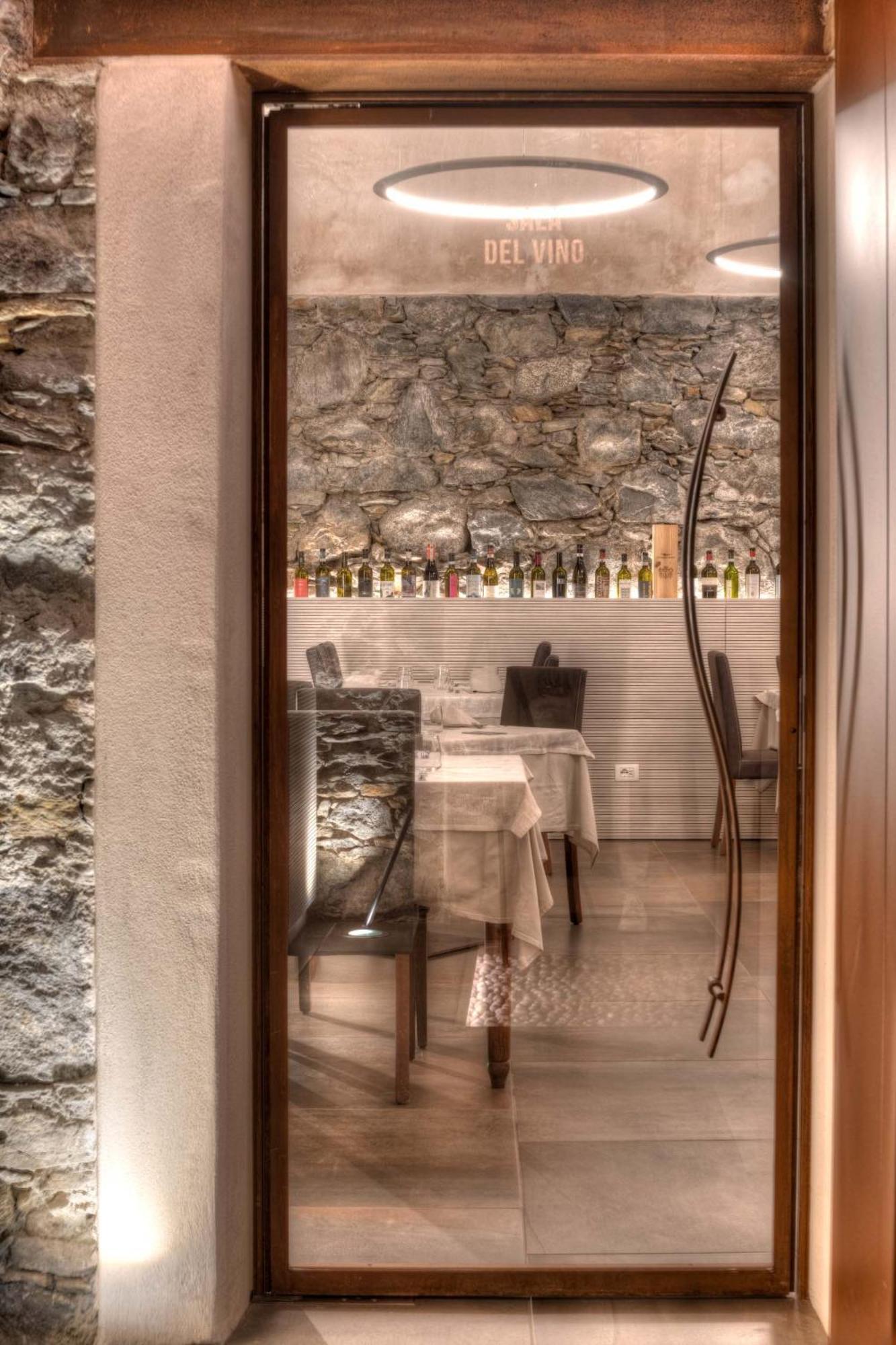 Wine Hotel San Carlo - Relais & Spa - Boutique Hotel Chiuro Eksteriør bilde