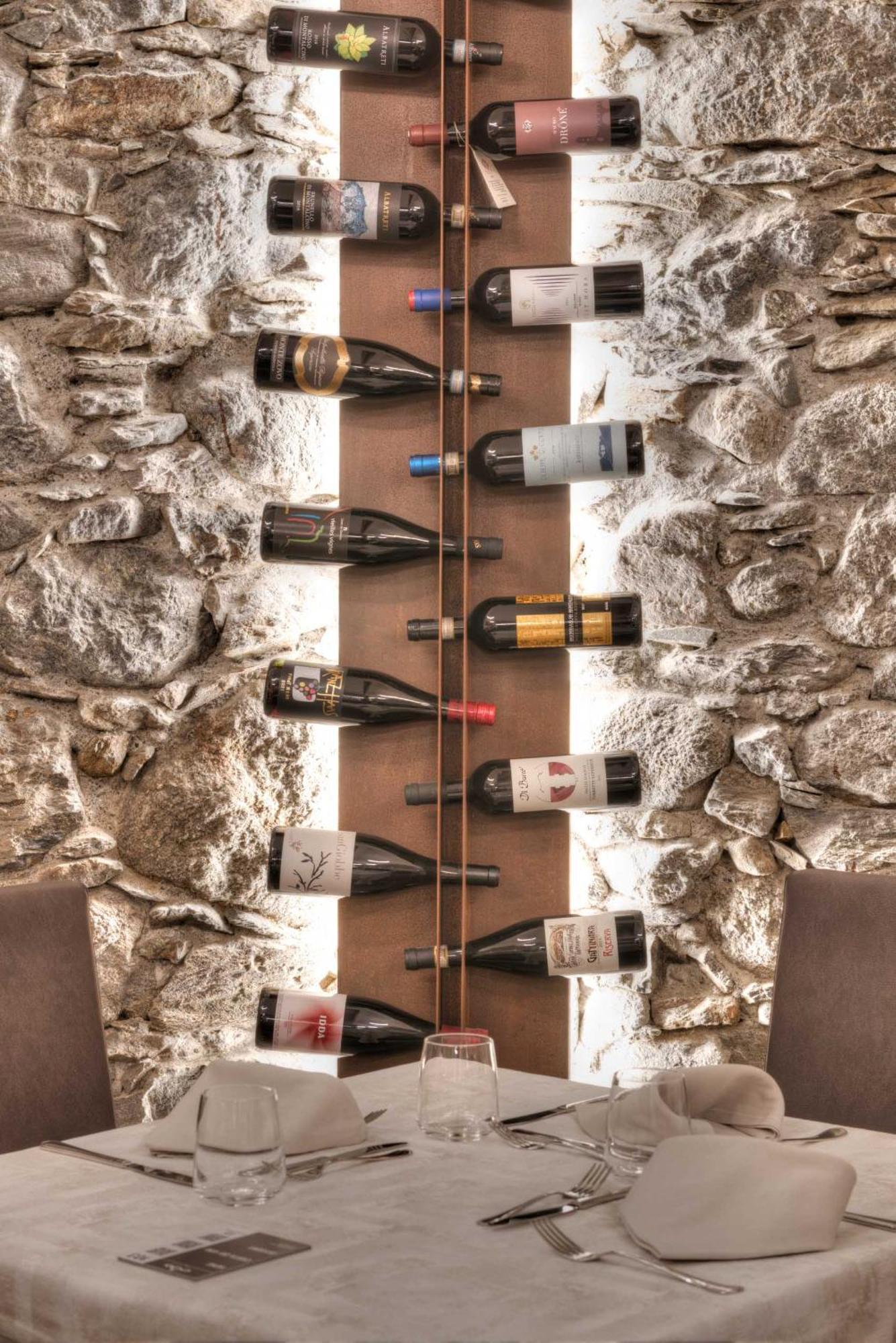Wine Hotel San Carlo - Relais & Spa - Boutique Hotel Chiuro Eksteriør bilde