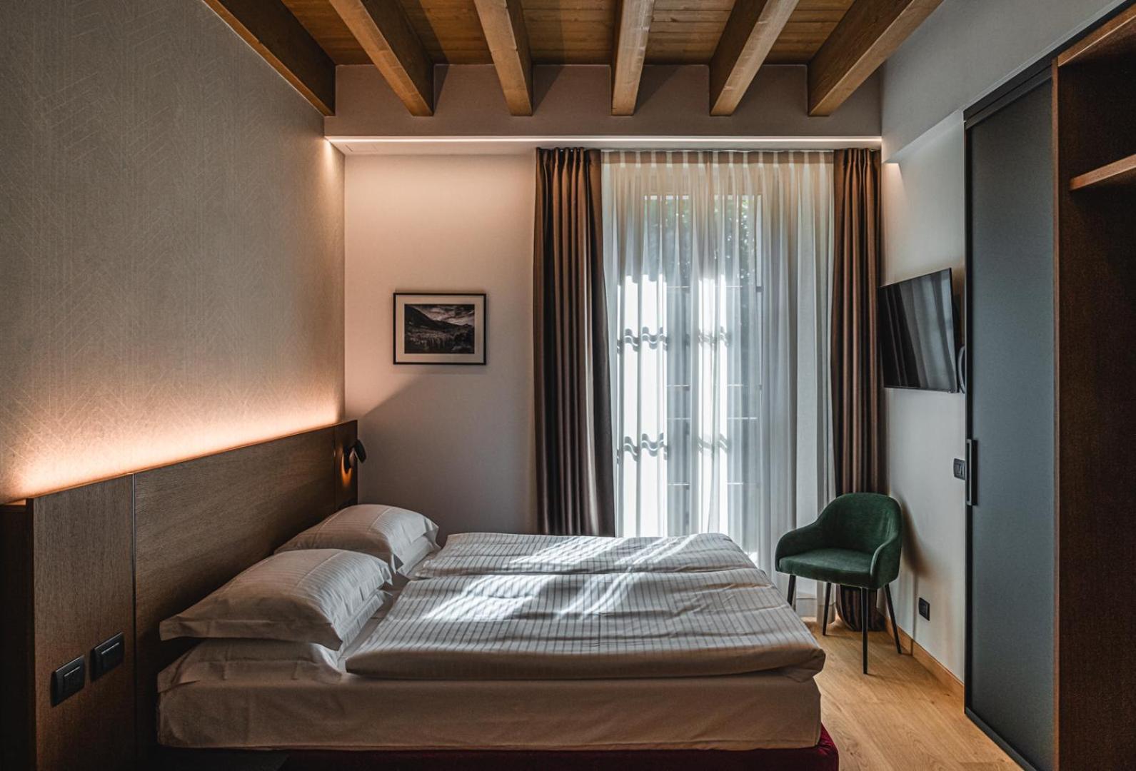 Wine Hotel San Carlo - Relais & Spa - Boutique Hotel Chiuro Eksteriør bilde