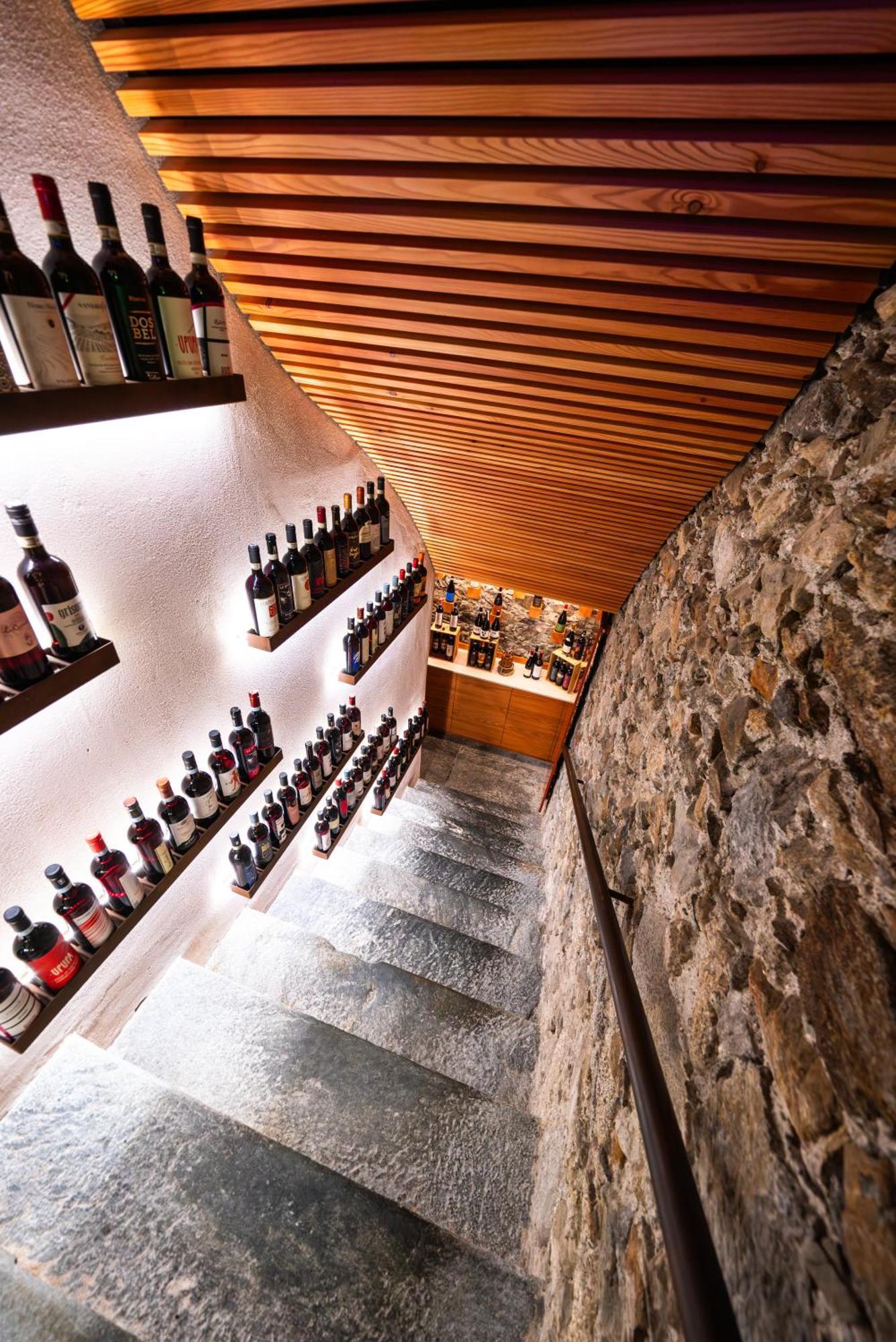 Wine Hotel San Carlo - Relais & Spa - Boutique Hotel Chiuro Eksteriør bilde